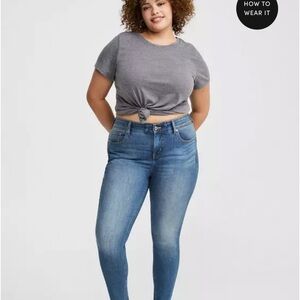 Torrid Bombshell Skinny Jeans – Size 16S